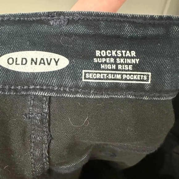 NWT Old Navy Rockstar Jeans Super Skinny Highrise Size 30 - Picture 3 of 5